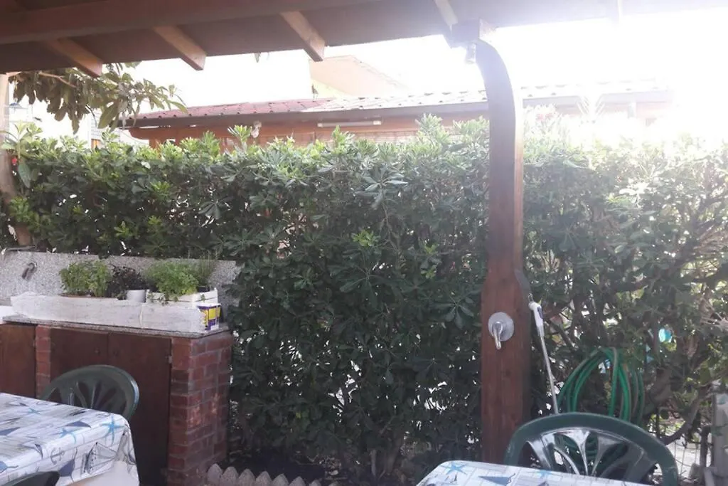 Vada Villetta A 300 Mt Dal Mare 8 Posti Letto Holiday home